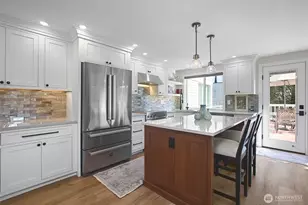 2400 E Howell St, Seattle, WA 98122 - Photo 7