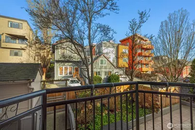 500 Aloha Street #211, Seattle, WA 98109 - Photo 35