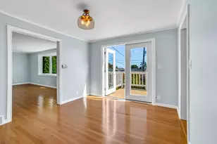 4044 39th Ave SW, Seattle, WA 98116 - Photo 7