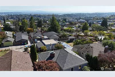 4044 39th Avenue SW, Seattle, WA 98116 - Photo 37