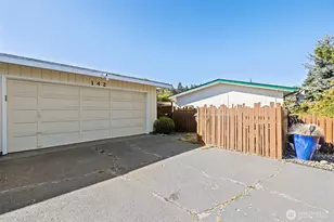 142 W Columbus Ave, Port Angeles, WA 98362 - Photo 39