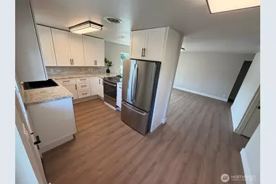 857 S 72nd Street, Tacoma, WA 98408 - Photo 5