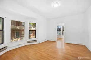 206 12th Ave E, Seattle, WA 98102 - Photo 15