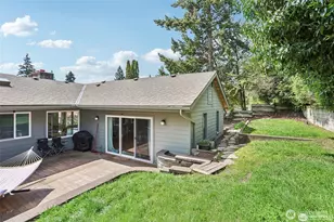 12456 SE 27th St, Bellevue, WA 98005 - Photo 31