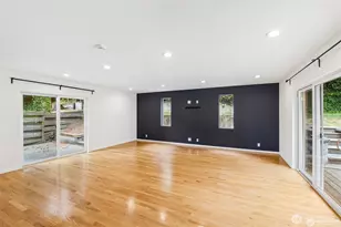 12456 SE 27th St, Bellevue, WA 98005 - Photo 11