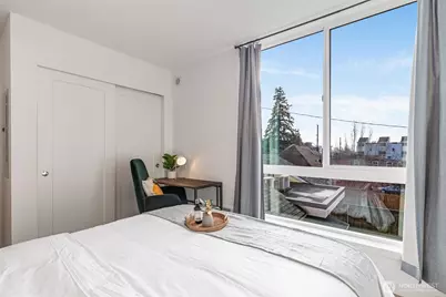 1112 13th Avenue #E, Seattle, WA 98122 - Photo 15