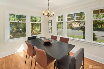 1222 NE 100th Street, Seattle, WA 98125 - Photo 9