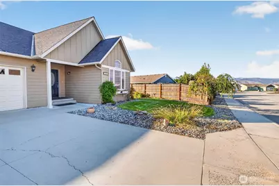 1364 Tractor Loop, East Wenatchee, WA 98802 - Photo 3