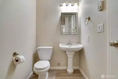 5709 69th Avenue Ct W, University Place, WA 98467 - Photo 31