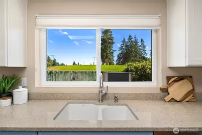 12943 NE 131st Street, Kirkland, WA 98034 - Photo 11