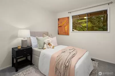 15003 NE 10th Place, Bellevue, WA 98007 - Photo 19