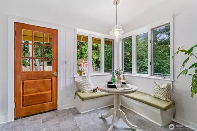 11037 Sand Point Way NE, Seattle, WA 98125 - Photo 11