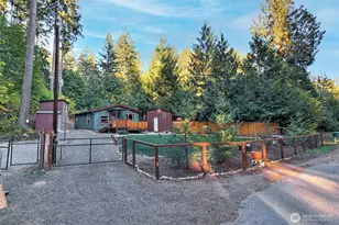 2070 NE Tahuya River Dr, Tahuya, WA 98588 - Photo 5