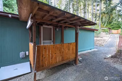 2070 NE Tahuya River Drive, Tahuya, WA 98588 - Photo 21