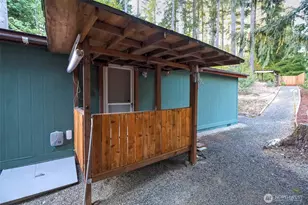 2070 NE Tahuya River Dr, Tahuya, WA 98588 - Photo 21