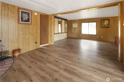 3516 Harrison Avenue #E, Centralia, WA 98531 - Photo 9