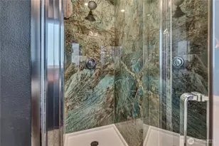 9712 57th Ave S, Seattle, WA 98118 - Photo 13