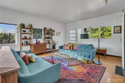 9712 57th Avenue S, Seattle, WA 98118 - Photo 5