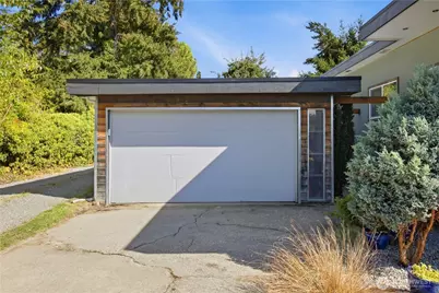 9712 57th Avenue S, Seattle, WA 98118 - Photo 25