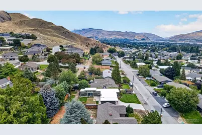 800 Grandview Avenue, Wenatchee, WA 98801 - Photo 9