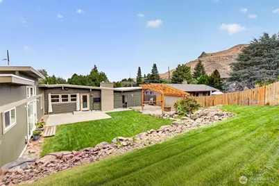 800 Grandview Avenue, Wenatchee, WA 98801 - Photo 39