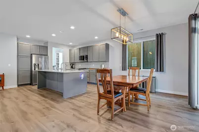 33913 12th Place SW, Federal Way, WA 98023 - Photo 9