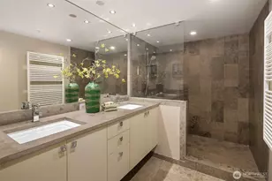 8493 W Mercer Way, Mercer Island, WA 98040 - Photo 27