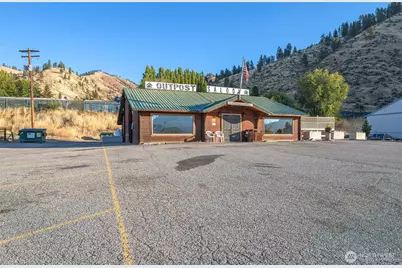 5720 Vale Road, Cashmere, WA 98815 - Photo 1