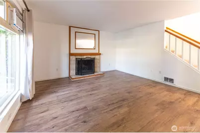 4326 156th Street SW #1A, Lynnwood, WA 98087 - Photo 5