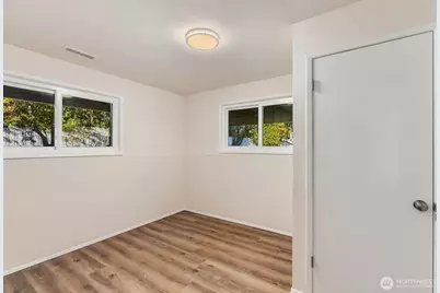 7011 165th Place SW, Edmonds, WA 98026 - Photo 23
