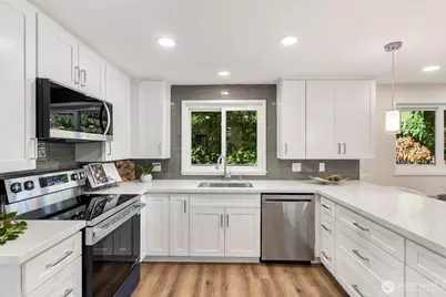 7011 165th Place SW, Edmonds, WA 98026 - Photo 7