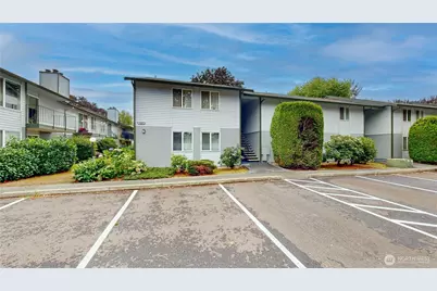 1840 Central Place S #B18, Kent, WA 98030 - Photo 1