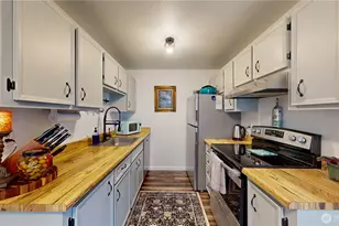 1840 Central Pl S, Kent, WA 98030 - Photo 3