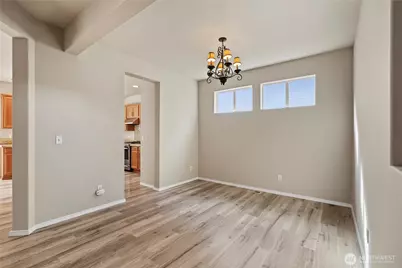18009 36th Avenue E, Tacoma, WA 98446 - Photo 9
