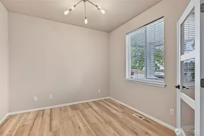 18009 36th Avenue E, Tacoma, WA 98446 - Photo 5