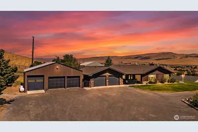 3672 N Wenas Road, Selah, WA 98942 - Photo 1