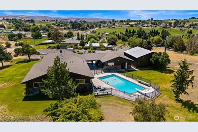3672 N Wenas Road, Selah, WA 98942 - Photo 11