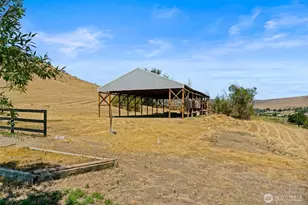 3672 N Wenas Rd, Selah, WA 98942 - Photo 7