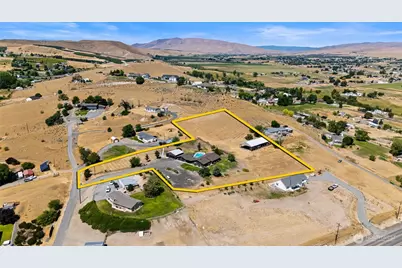 3672 N Wenas Road, Selah, WA 98942 - Photo 9