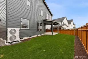 20338 Eagle Ln E, Bonney Lake, WA 98391 - Photo 17