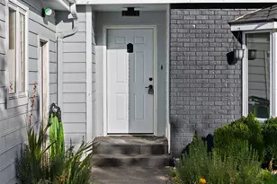 1471 Florence St, Enumclaw, WA 98022 - Photo 3