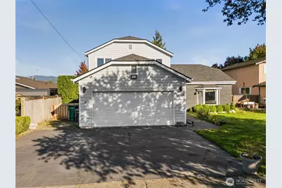 1471 Florence St, Enumclaw, WA 98022 - Photo 1