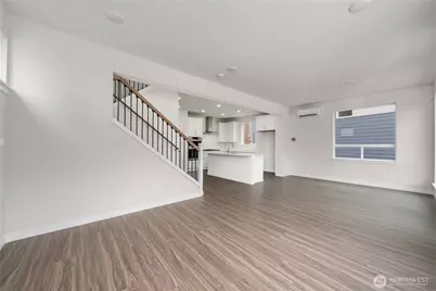 4273 Aberdeen Way NE, Renton, WA 98056 - Photo 9