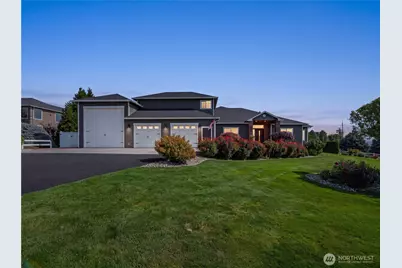 3715 Viewmont Drive, Wenatchee, WA 98801 - Photo 1