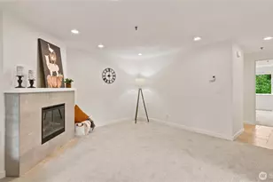 220 NE Dogwood St, Issaquah, WA 98027 - Photo 7