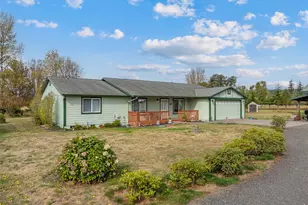 829 Gish Rd, Onalaska, WA 98570 - Photo 3