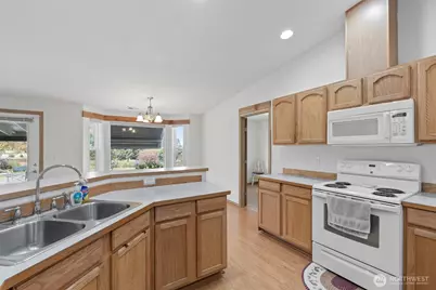 829 Gish Road, Onalaska, WA 98570 - Photo 27