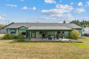 829 Gish Rd, Onalaska, WA 98570 - Photo 5