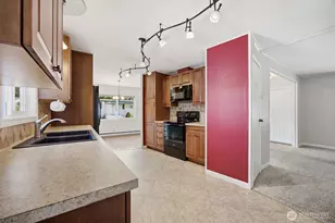 1200 Lincoln St, Bellingham, WA 98229 - Photo 9