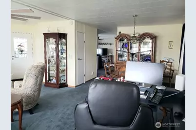 1181 Spruce Drive, Enumclaw, WA 98022 - Photo 9